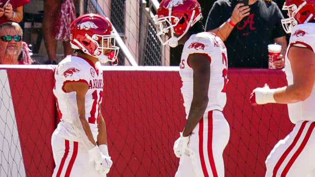 Razorbacks' Isaiah Sategna after scoring against Alabama